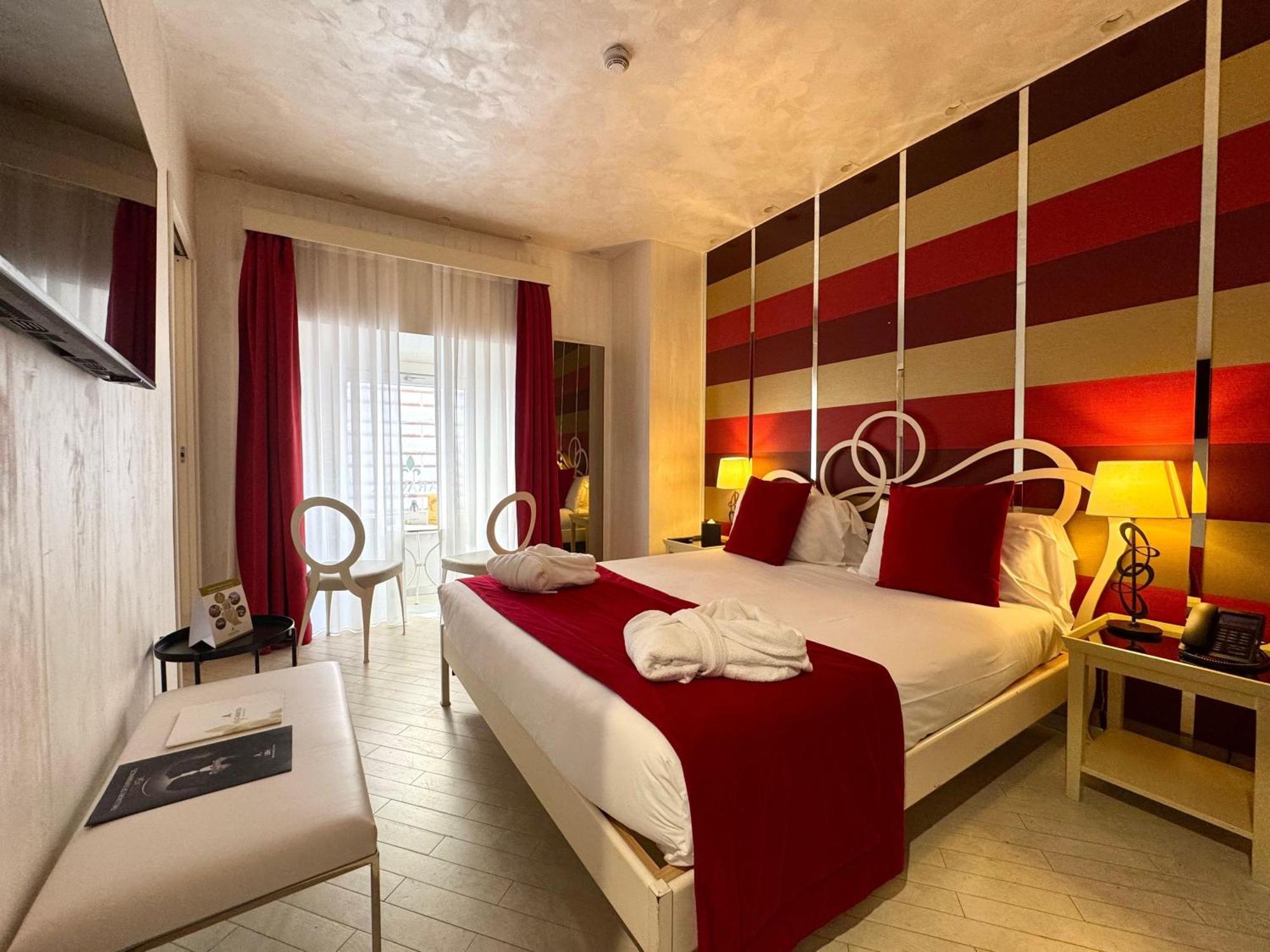 Hotel Caravita, Rome